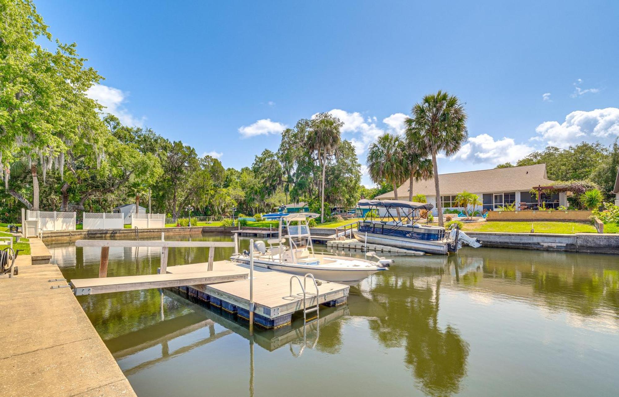 Crystal River Getaway With Dock, Kayaks And Bicycles! Exterior foto